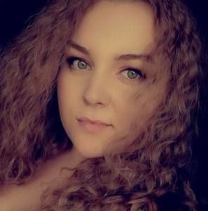 Meet your Posher, Ari